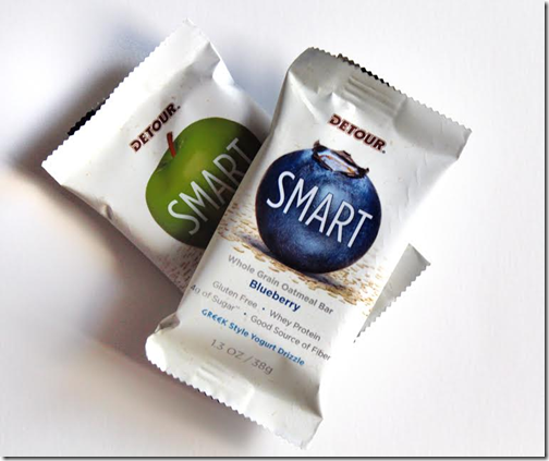 Smart Summer Snacking {Detour SMART Bar Review}