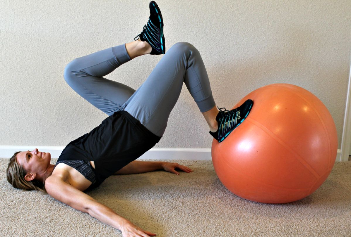 Home Workout: Super Strong Stability Ball Workout {Advanced}